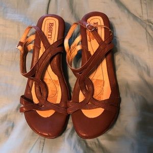 Born- Cognac/Tan- Women’s leather T-Strap, kitten heeled sandals- 8M